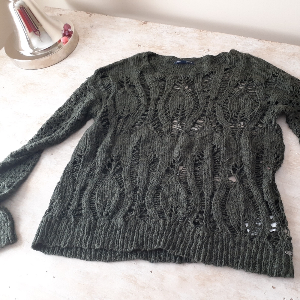 American Eagle Knit Sweater